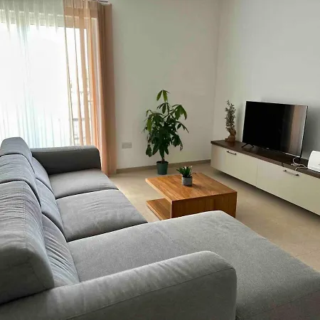 Brand New 2-bedroom - Excellent Location Apartament St. Julian's