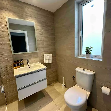 Apartament Brand New 2-bedroom - Excellent Location St. Julian's