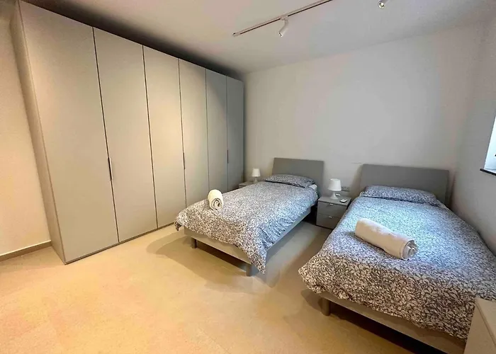 Appartement Brand New 2-bedroom - Excellent Location